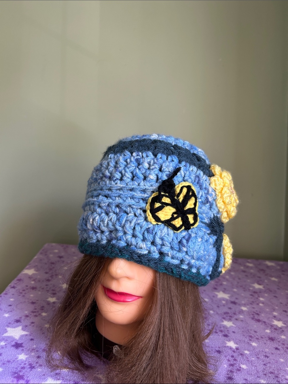 Crochet marigold flower beanie soft acrylic yarn new cute - Picture 10 of 10